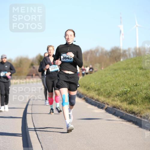 06.04.2025 - 44. Internationalen Wilhelmsburger Insellauf Jannik Wohlers http://msf.ph/oto/7617513 06.04.2025 09:43:10 Laufen 3085, 3645 meine-sportfotos.de