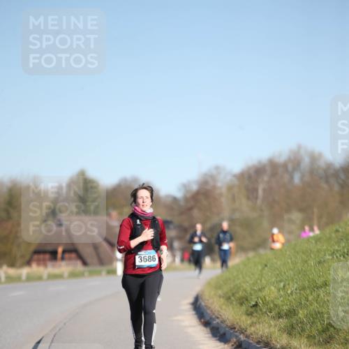 06.04.2025 - 44. Internationalen Wilhelmsburger Insellauf Jannik Wohlers http://msf.ph/oto/7617699 06.04.2025 09:44:17 Laufen 3686 meine-sportfotos.de