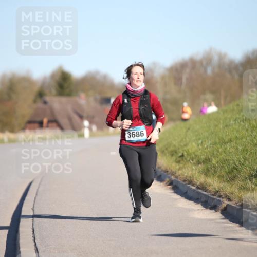 06.04.2025 - 44. Internationalen Wilhelmsburger Insellauf Jannik Wohlers http://msf.ph/oto/7617704 06.04.2025 09:44:19 Laufen 3686 meine-sportfotos.de