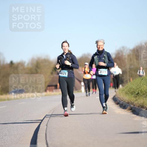06.04.2025 - 44. Internationalen Wilhelmsburger Insellauf Jannik Wohlers http://msf.ph/oto/7617721 06.04.2025 09:44:40 Laufen 4621, 3577 meine-sportfotos.de