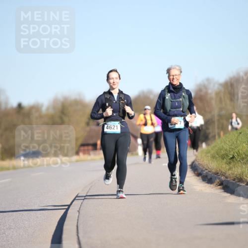 06.04.2025 - 44. Internationalen Wilhelmsburger Insellauf Jannik Wohlers http://msf.ph/oto/7617724 06.04.2025 09:44:40 Laufen 4621 meine-sportfotos.de