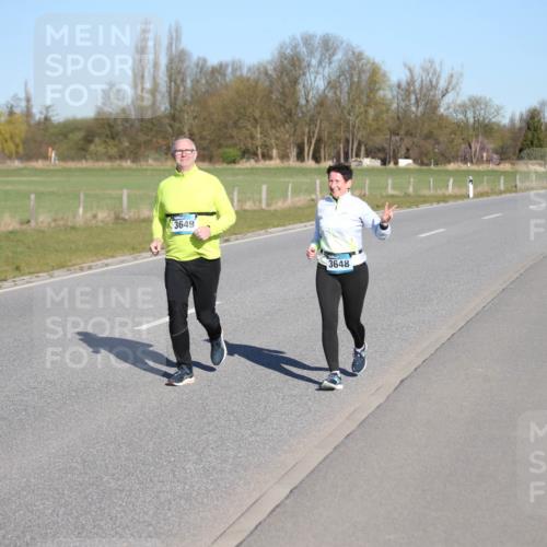 06.04.2025 - 44. Internationalen Wilhelmsburger Insellauf Jannik Wohlers http://msf.ph/oto/7617877 06.04.2025 09:45:23 Laufen 3649, 3648 meine-sportfotos.de