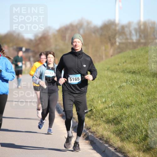06.04.2025 - 44. Internationalen Wilhelmsburger Insellauf Jannik Wohlers http://msf.ph/oto/7617950 06.04.2025 09:45:49 Laufen 4033, 5165 meine-sportfotos.de