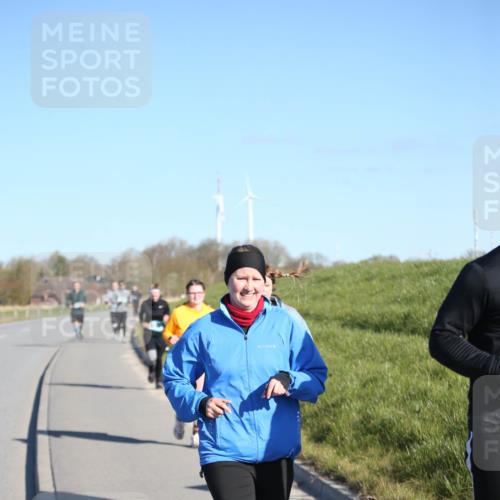 06.04.2025 - 44. Internationalen Wilhelmsburger Insellauf Jannik Wohlers http://msf.ph/oto/7617986 06.04.2025 09:45:56 Laufen  meine-sportfotos.de