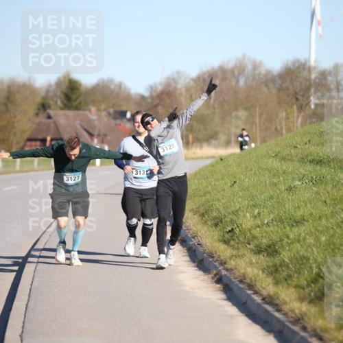 06.04.2025 - 44. Internationalen Wilhelmsburger Insellauf Jannik Wohlers http://msf.ph/oto/7618050 06.04.2025 09:46:04 Laufen 3131, 3127, 3128 meine-sportfotos.de