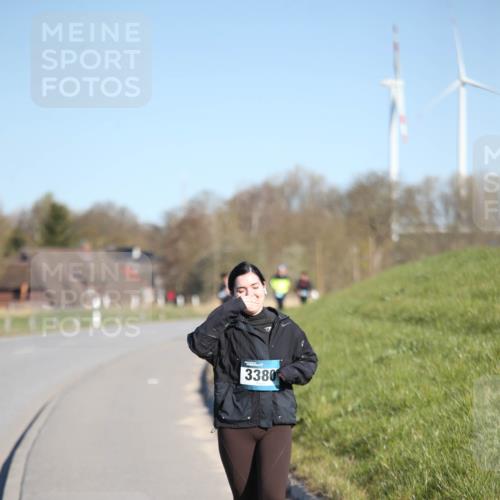06.04.2025 - 44. Internationalen Wilhelmsburger Insellauf Jannik Wohlers http://msf.ph/oto/7618155 06.04.2025 09:46:21 Laufen 3380 meine-sportfotos.de