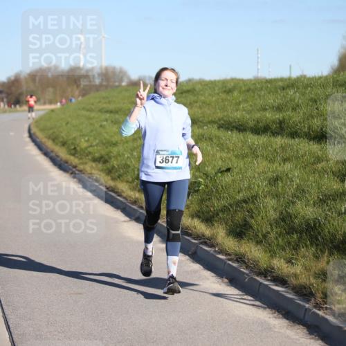 06.04.2025 - 44. Internationalen Wilhelmsburger Insellauf Jannik Wohlers http://msf.ph/oto/7618343 06.04.2025 09:47:19 Laufen 3677 meine-sportfotos.de