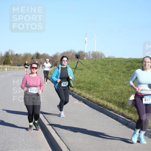 06.04.2025 - 44. Internationalen Wilhelmsburger Insellauf Jannik Wohlers http://msf.ph/oto/7618446 06.04.2025 09:48:24 Laufen 4309, 3367, 4317 meine-sportfotos.de