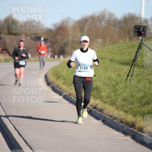 06.04.2025 - 44. Internationalen Wilhelmsburger Insellauf Jannik Wohlers http://msf.ph/oto/7618476 06.04.2025 09:48:27 Laufen 3180 meine-sportfotos.de