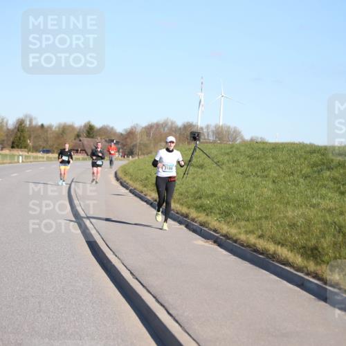 06.04.2025 - 44. Internationalen Wilhelmsburger Insellauf Jannik Wohlers http://msf.ph/oto/7618498 06.04.2025 09:48:29 Laufen 3180 meine-sportfotos.de