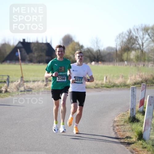 06.04.2025 - 44. Internationalen Wilhelmsburger Insellauf Jannik Wohlers http://msf.ph/oto/7618757 06.04.2025 09:56:59 Laufen 3398, 5037 meine-sportfotos.de
