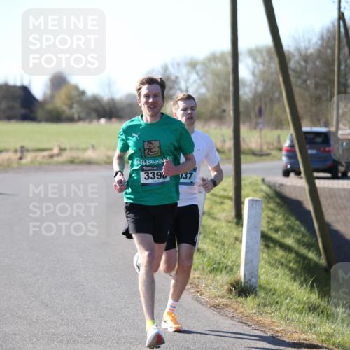 06.04.2025 - 44. Internationalen Wilhelmsburger Insellauf Jannik Wohlers http://msf.ph/oto/7618782 06.04.2025 09:57:01 Laufen 3398, 937 meine-sportfotos.de