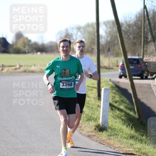 06.04.2025 - 44. Internationalen Wilhelmsburger Insellauf Jannik Wohlers http://msf.ph/oto/7618785 06.04.2025 09:57:01 Laufen 3398 meine-sportfotos.de