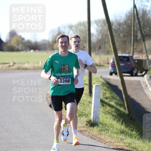 06.04.2025 - 44. Internationalen Wilhelmsburger Insellauf Jannik Wohlers http://msf.ph/oto/7618788 06.04.2025 09:57:01 Laufen 3398 meine-sportfotos.de
