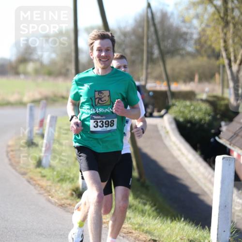06.04.2025 - 44. Internationalen Wilhelmsburger Insellauf Jannik Wohlers http://msf.ph/oto/7618801 06.04.2025 09:57:01 Laufen 3398 meine-sportfotos.de