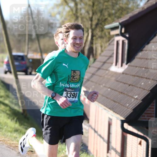 06.04.2025 - 44. Internationalen Wilhelmsburger Insellauf Jannik Wohlers http://msf.ph/oto/7618804 06.04.2025 09:57:02 Laufen 3398 meine-sportfotos.de