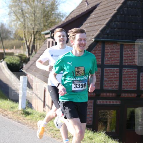 06.04.2025 - 44. Internationalen Wilhelmsburger Insellauf Jannik Wohlers http://msf.ph/oto/7618809 06.04.2025 09:57:02 Laufen 3398, 804 meine-sportfotos.de