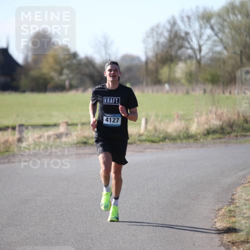 06.04.2025 - 44. Internationalen Wilhelmsburger Insellauf Jannik Wohlers http://msf.ph/oto/7618814 06.04.2025 09:57:33 Laufen 4127 meine-sportfotos.de