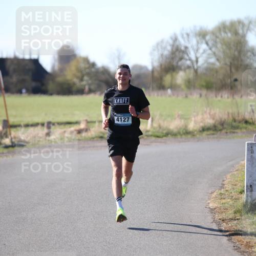 06.04.2025 - 44. Internationalen Wilhelmsburger Insellauf Jannik Wohlers http://msf.ph/oto/7618819 06.04.2025 09:57:33 Laufen 4127 meine-sportfotos.de