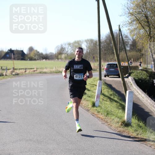 06.04.2025 - 44. Internationalen Wilhelmsburger Insellauf Jannik Wohlers http://msf.ph/oto/7618855 06.04.2025 09:57:36 Laufen 4127 meine-sportfotos.de