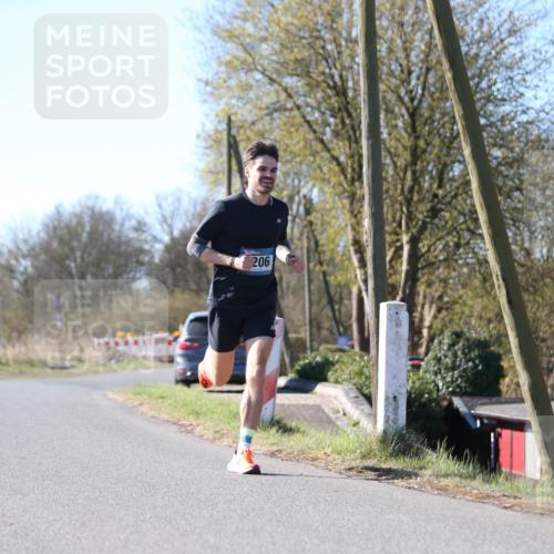 06.04.2025 - 44. Internationalen Wilhelmsburger Insellauf Jannik Wohlers http://msf.ph/oto/7618989 06.04.2025 09:59:42 Laufen 206 meine-sportfotos.de
