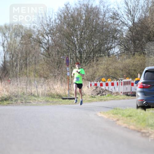 06.04.2025 - 44. Internationalen Wilhelmsburger Insellauf Jannik Wohlers http://msf.ph/oto/7619049 06.04.2025 10:00:12 Laufen 3184, 4321 meine-sportfotos.de