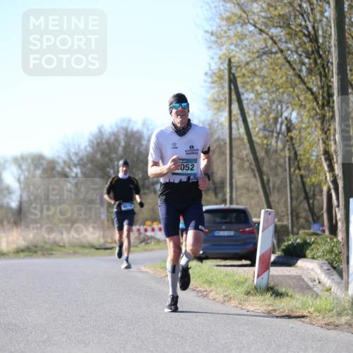 06.04.2025 - 44. Internationalen Wilhelmsburger Insellauf Jannik Wohlers http://msf.ph/oto/7619088 06.04.2025 10:00:32 Laufen 4614, 0, 052 meine-sportfotos.de