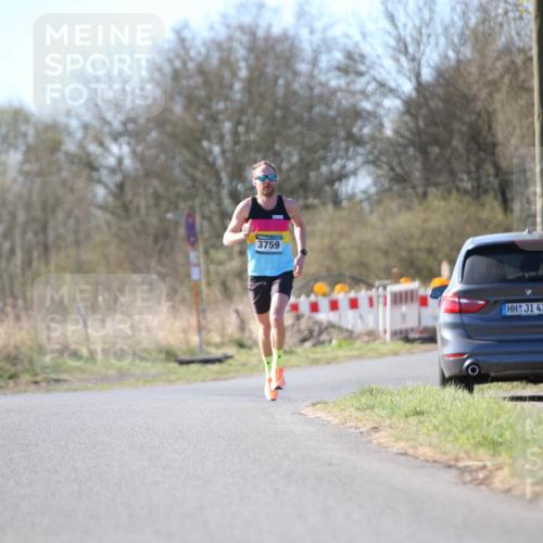 06.04.2025 - 44. Internationalen Wilhelmsburger Insellauf Jannik Wohlers http://msf.ph/oto/7619133 06.04.2025 10:00:38 Laufen 22, 3759, 4321 meine-sportfotos.de