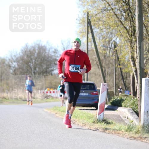 06.04.2025 - 44. Internationalen Wilhelmsburger Insellauf Jannik Wohlers http://msf.ph/oto/7619168 06.04.2025 10:01:05 Laufen 3189 meine-sportfotos.de