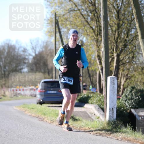 06.04.2025 - 44. Internationalen Wilhelmsburger Insellauf Jannik Wohlers http://msf.ph/oto/7619195 06.04.2025 10:01:15 Laufen 3399 meine-sportfotos.de
