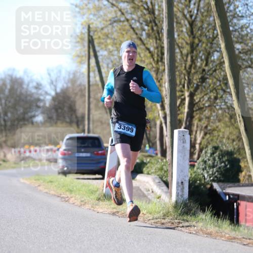 06.04.2025 - 44. Internationalen Wilhelmsburger Insellauf Jannik Wohlers http://msf.ph/oto/7619199 06.04.2025 10:01:15 Laufen 3399 meine-sportfotos.de
