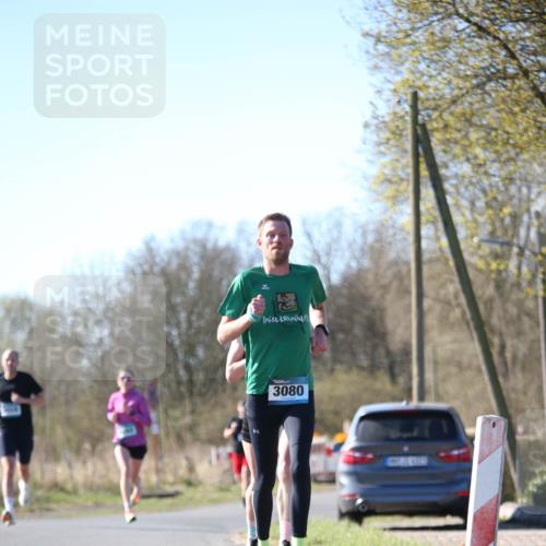 06.04.2025 - 44. Internationalen Wilhelmsburger Insellauf Jannik Wohlers http://msf.ph/oto/7619348 06.04.2025 10:01:58 Laufen 3080 meine-sportfotos.de