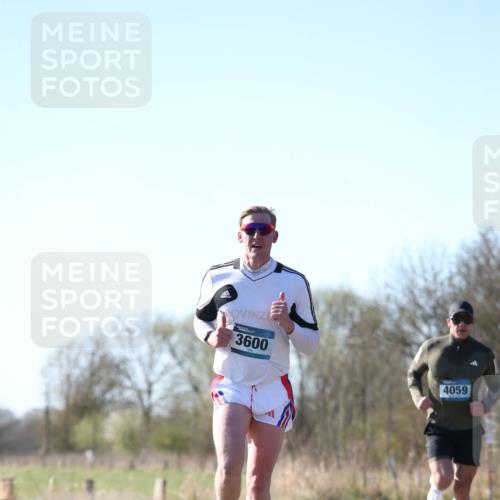 06.04.2025 - 44. Internationalen Wilhelmsburger Insellauf Jannik Wohlers http://msf.ph/oto/7619534 06.04.2025 10:03:10 Laufen 3600, 4059 meine-sportfotos.de