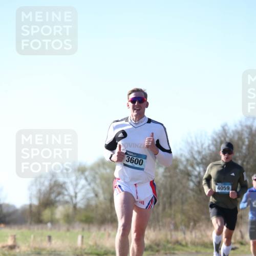 06.04.2025 - 44. Internationalen Wilhelmsburger Insellauf Jannik Wohlers http://msf.ph/oto/7619548 06.04.2025 10:03:10 Laufen 3600, 4059 meine-sportfotos.de
