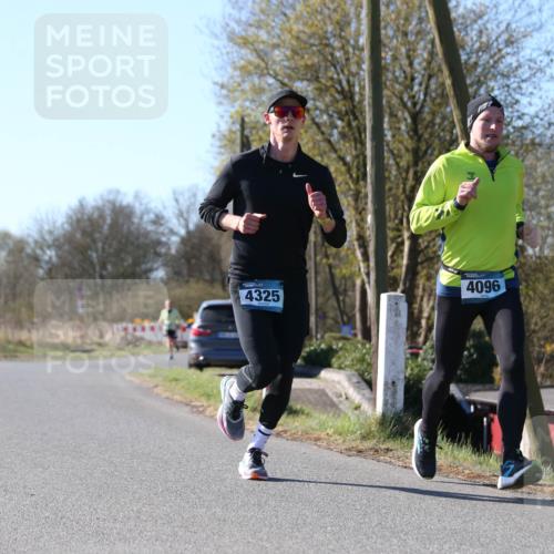 06.04.2025 - 44. Internationalen Wilhelmsburger Insellauf Jannik Wohlers http://msf.ph/oto/7619711 06.04.2025 10:03:37 Laufen 4325, 4096 meine-sportfotos.de