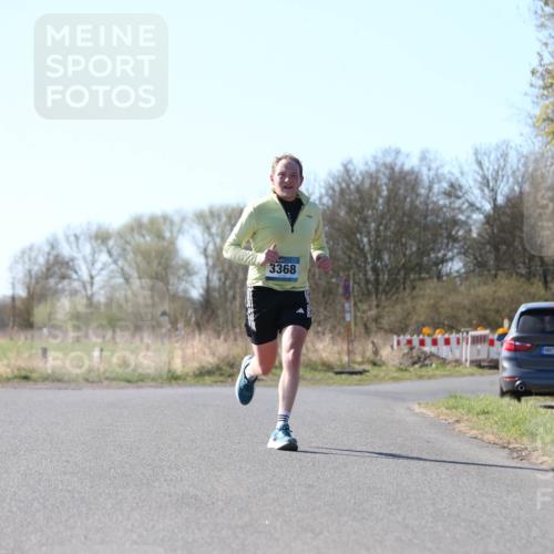 06.04.2025 - 44. Internationalen Wilhelmsburger Insellauf Jannik Wohlers http://msf.ph/oto/7619718 06.04.2025 10:03:48 Laufen 3368, 4321 meine-sportfotos.de