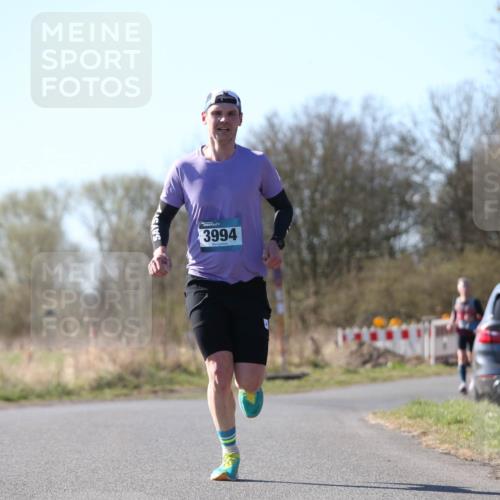 06.04.2025 - 44. Internationalen Wilhelmsburger Insellauf Jannik Wohlers http://msf.ph/oto/7619820 06.04.2025 10:04:19 Laufen 3994 meine-sportfotos.de