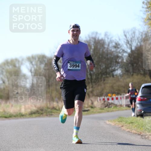 06.04.2025 - 44. Internationalen Wilhelmsburger Insellauf Jannik Wohlers http://msf.ph/oto/7619824 06.04.2025 10:04:20 Laufen 3994 meine-sportfotos.de