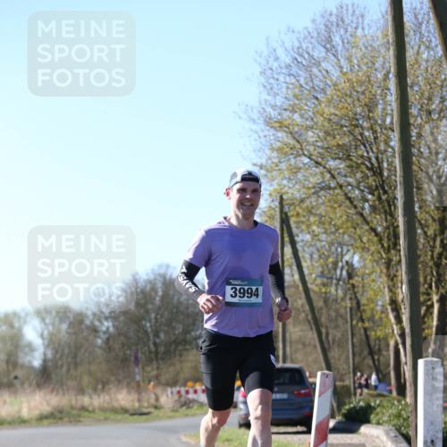 06.04.2025 - 44. Internationalen Wilhelmsburger Insellauf Jannik Wohlers http://msf.ph/oto/7619830 06.04.2025 10:04:21 Laufen 3994 meine-sportfotos.de
