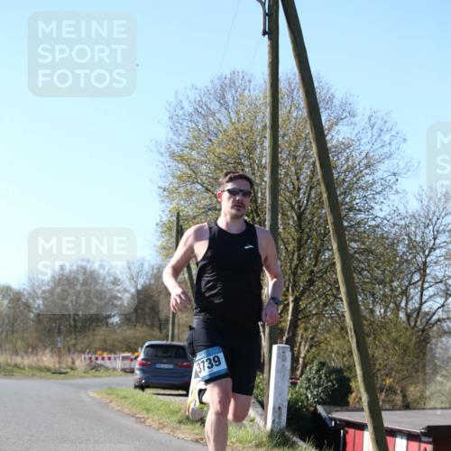 06.04.2025 - 44. Internationalen Wilhelmsburger Insellauf Jannik Wohlers http://msf.ph/oto/7619941 06.04.2025 10:04:52 Laufen 3739 meine-sportfotos.de