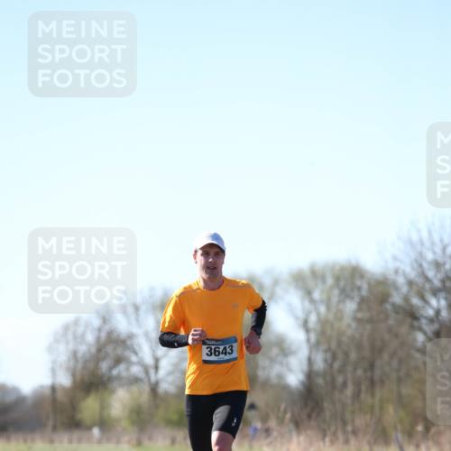 06.04.2025 - 44. Internationalen Wilhelmsburger Insellauf Jannik Wohlers http://msf.ph/oto/7619959 06.04.2025 10:05:08 Laufen 3643 meine-sportfotos.de