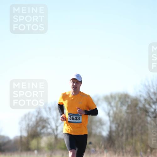 06.04.2025 - 44. Internationalen Wilhelmsburger Insellauf Jannik Wohlers http://msf.ph/oto/7619964 06.04.2025 10:05:08 Laufen 3643 meine-sportfotos.de