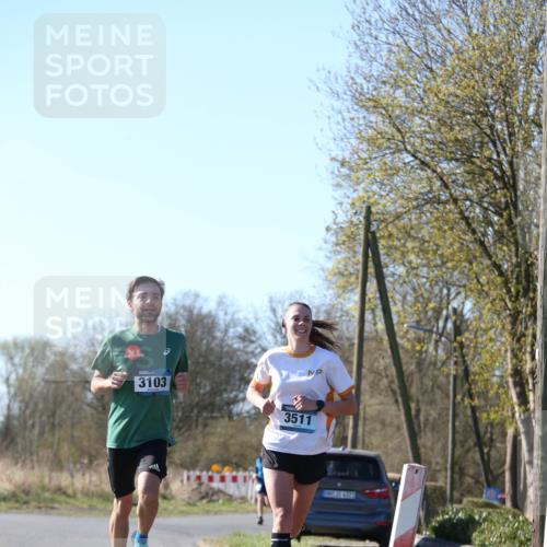 06.04.2025 - 44. Internationalen Wilhelmsburger Insellauf Jannik Wohlers http://msf.ph/oto/7620046 06.04.2025 10:05:29 Laufen 3103, 3511, 4731, 6323 meine-sportfotos.de
