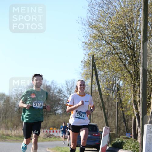 06.04.2025 - 44. Internationalen Wilhelmsburger Insellauf Jannik Wohlers http://msf.ph/oto/7620049 06.04.2025 10:05:29 Laufen 3103, 3511 meine-sportfotos.de