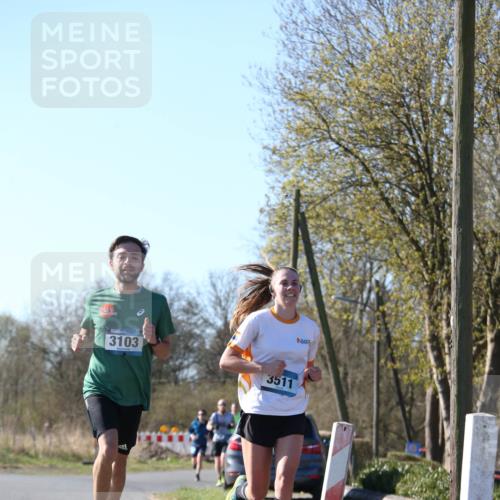 06.04.2025 - 44. Internationalen Wilhelmsburger Insellauf Jannik Wohlers http://msf.ph/oto/7620056 06.04.2025 10:05:29 Laufen 3103, 3511 meine-sportfotos.de