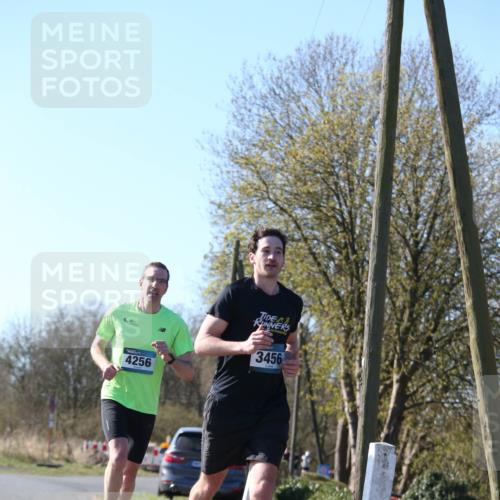 06.04.2025 - 44. Internationalen Wilhelmsburger Insellauf Jannik Wohlers http://msf.ph/oto/7620182 06.04.2025 10:05:44 Laufen 4256, 3456 meine-sportfotos.de
