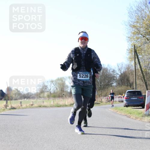 06.04.2025 - 44. Internationalen Wilhelmsburger Insellauf Jannik Wohlers http://msf.ph/oto/7620332 06.04.2025 10:06:14 Laufen 5226 meine-sportfotos.de