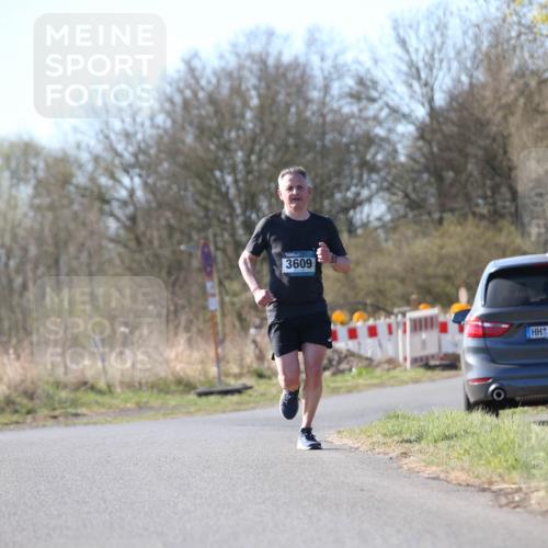 06.04.2025 - 44. Internationalen Wilhelmsburger Insellauf Jannik Wohlers http://msf.ph/oto/7620383 06.04.2025 10:06:20 Laufen 3609, 4321 meine-sportfotos.de