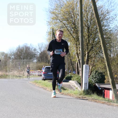 06.04.2025 - 44. Internationalen Wilhelmsburger Insellauf Jannik Wohlers http://msf.ph/oto/7620439 06.04.2025 10:06:38 Laufen 4608 meine-sportfotos.de