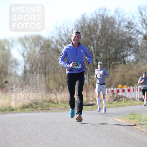 06.04.2025 - 44. Internationalen Wilhelmsburger Insellauf Jannik Wohlers http://msf.ph/oto/7620500 06.04.2025 10:06:50 Laufen 597, 4323 meine-sportfotos.de